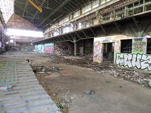 12 Ancien Batiment a la ruine